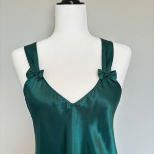 Vintage La Vie En Rose Medium Slip Nightgown Bow Detail Green Boudoir Photos